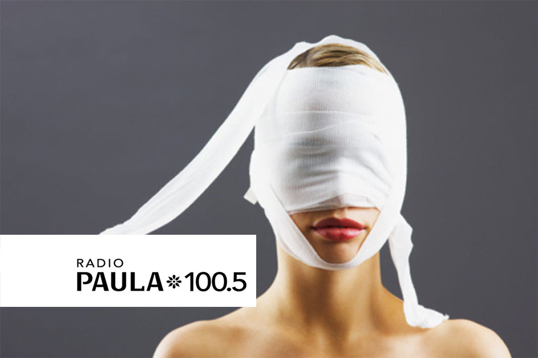 Dr. Esteban Torres comenta en Radio Paula sobre cirugías plásticas en adolescentes. Cirujano Plástico Santiago.